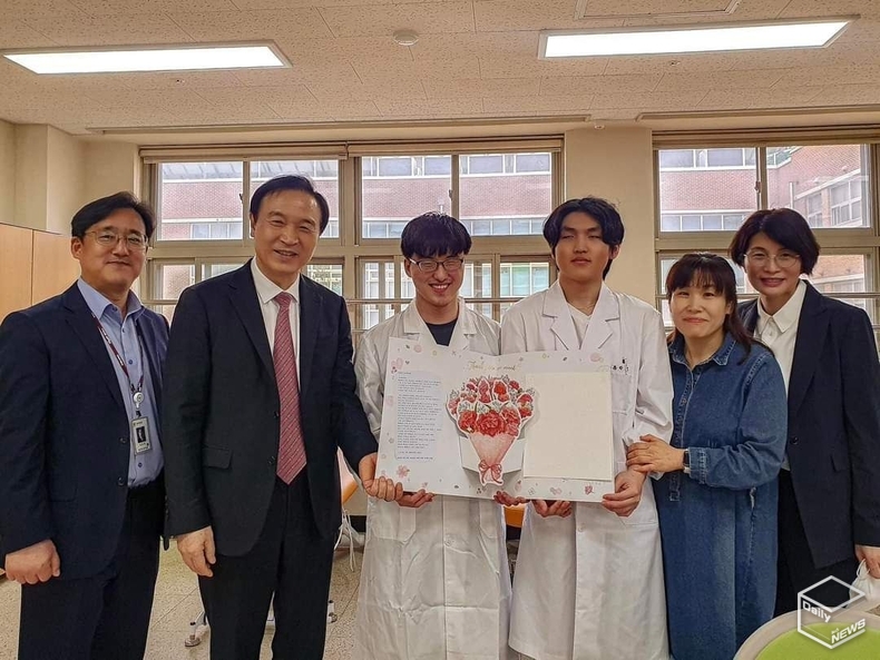 경기도 최초 시각장애인 특수학교인 새빛학교(가칭)는 수원의 영동중학교 이전 적지에 설립한다.