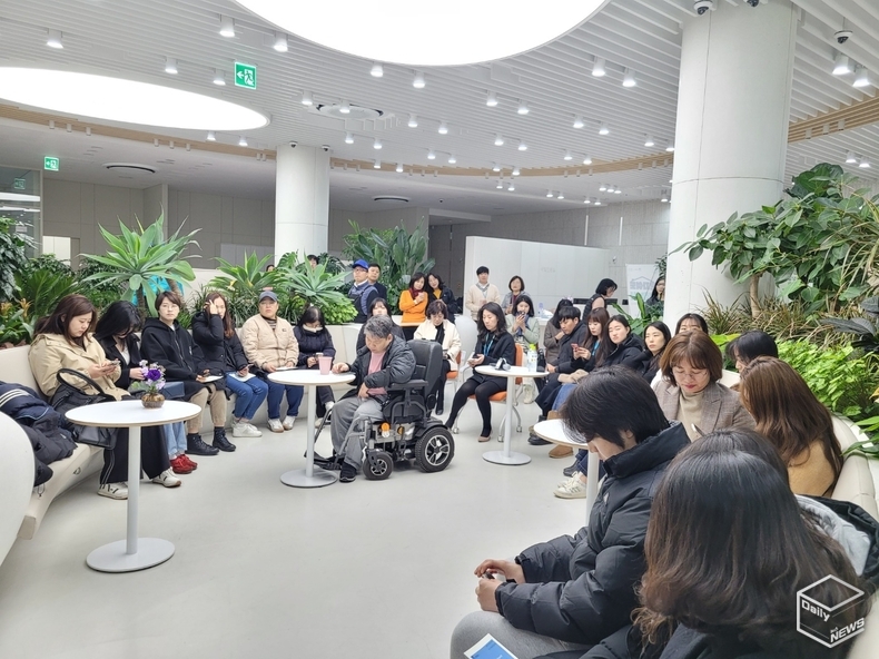 이날 투표로 결정된 1인가구 지원 시민참여단 명칭은 '쏘옥(SSOCC)패밀리'이다. 
