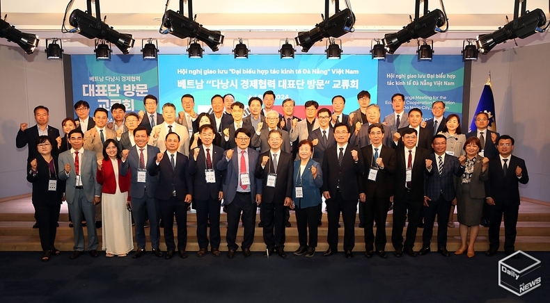 평택상공회의소는 다낭시와 양국 기업들의 상호 발전을 도모하고 경제적 이익을 극대화하기 위한 다양한 프로그램을 마련할 계획이다.