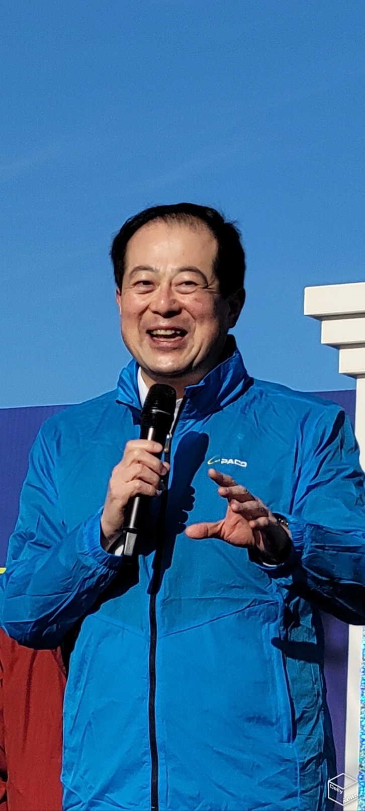 일본 마쯔야마시 노시카츠히토 시장