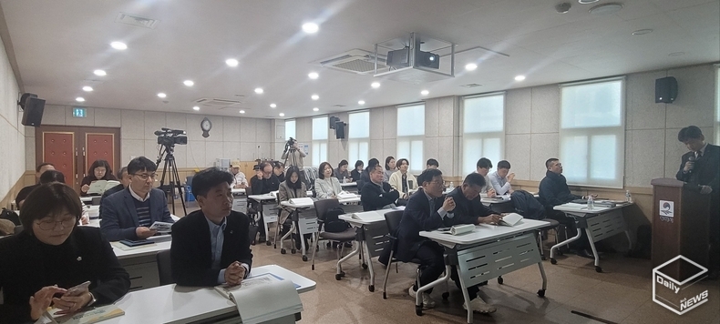 평택로컬포럼은 2016년부터 분기별로 지속적으로 이어져 오고 있다. 