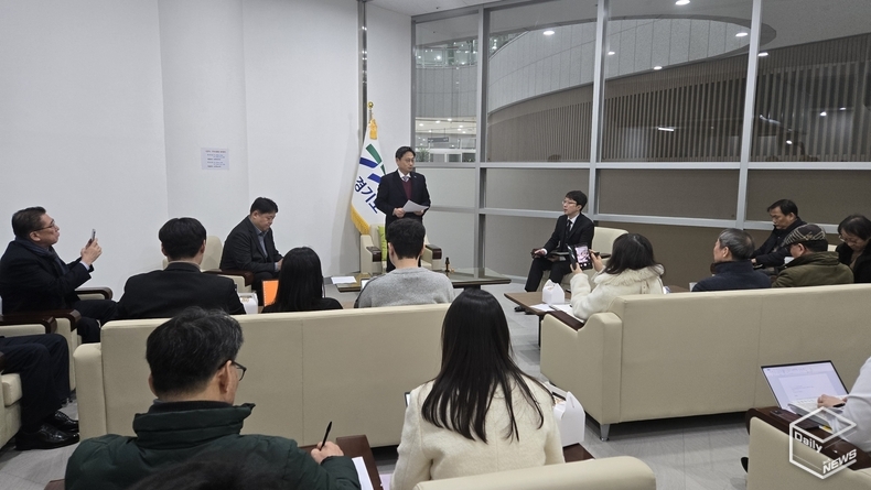 오 부지사는 경기도는 도 전체를 아우르는 균형 발전과 정책적 필요성을 중심으로 중앙정부를 설득하고 있다고 밝혔다.(사진제공=경기도일간기자단)