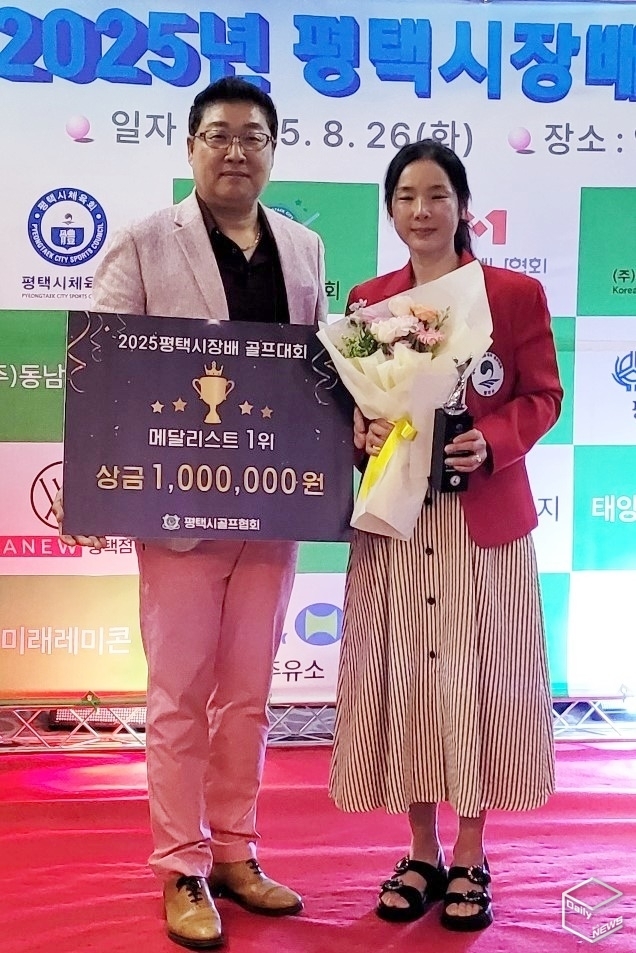 오른쪽 메달 여자 1위 김라희