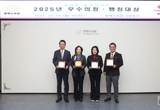 평택시의회 강정구·김명숙·이윤하·김순이, ‘2025 우수 의정·행정대상’ 동시 수상