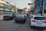 “불법 주차 때문에 시민이 법규 위반?"