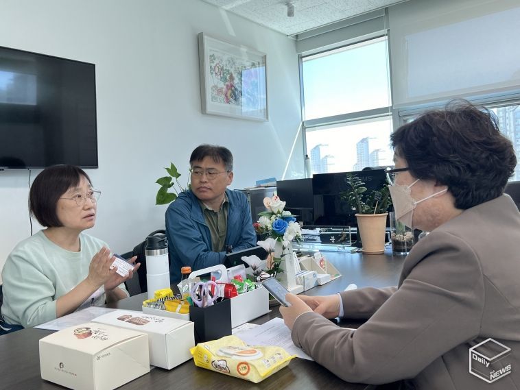 경기도의회 박옥분 의원, '가사노동자 관련 현황 및 대책' 논의