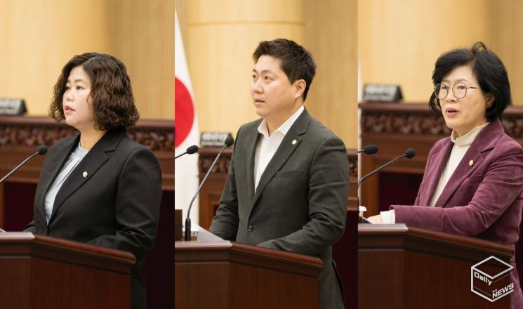 18일 열린 제294회 제2차 정례회 제3차 본회의에서 각각 결의안 및 건의안을 발의하고 5분 자유발언을 실시한 박은정 최찬규 박은경 의원의 모습.