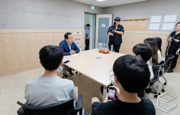 오산시, 청소년기자단과 함께하는 ‘시장 인터뷰’ 진행