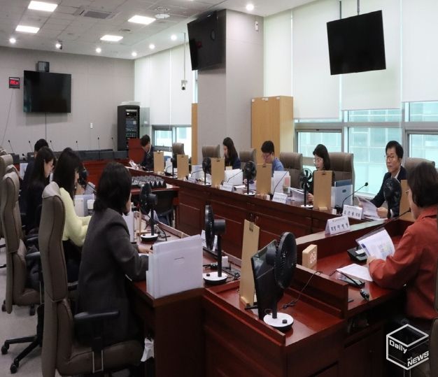 경기도의회 교육행정연구회, ‘경기도 고교학점제 시행에 따른 진로·진학 연계 방안 연구’ 중간보고회 개최