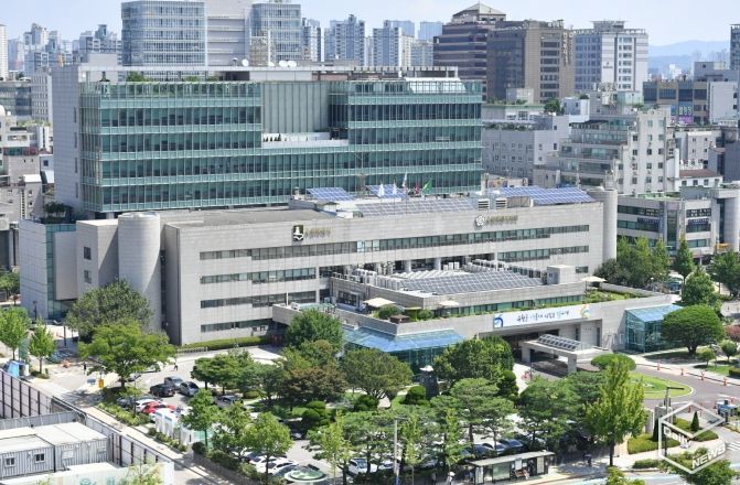수원시청사 전경