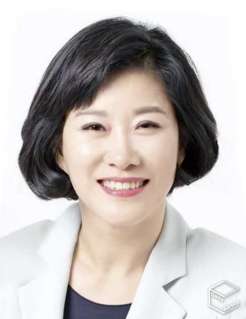 용인특례시의회 김희영 의원 대표 발의, '용인시 공공조형물 건립 및 관리 조례안' 본회의 통과