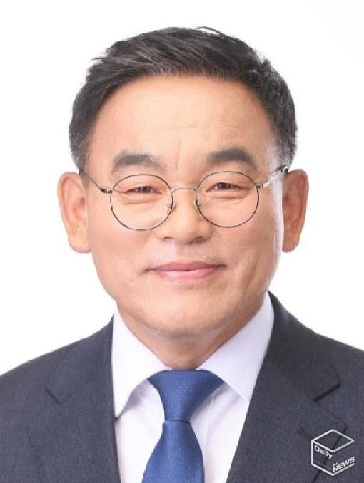 용인특례시의회 윤원균 의원 대표 발의, ‘용인시 청소년시설 설치 및 운영 일부개정조례안’ 본회의 통과