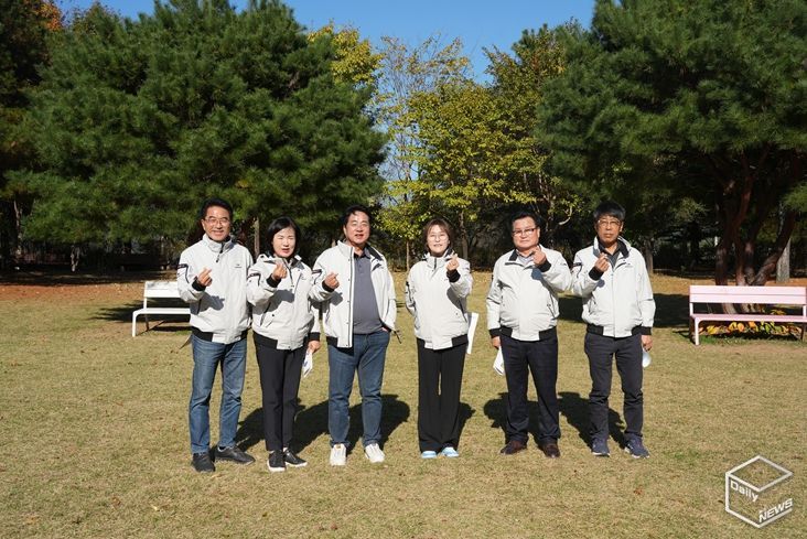 강원도특별자치도립화목원 방문한 평택시의회 산업건설위원회