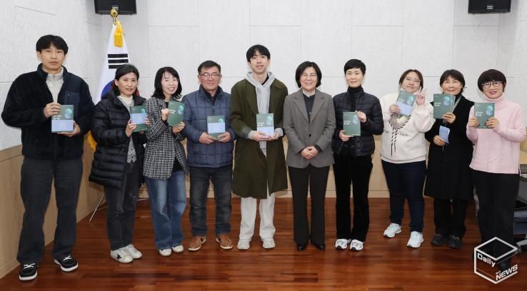 안성시 박두진문학관, '생각하는 즐거움' 출판기념회 개최