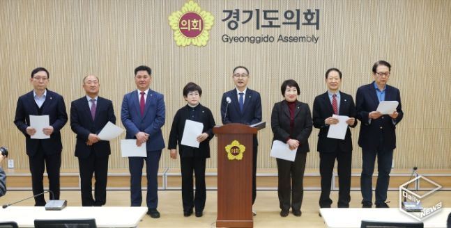 경기도의회 용인지역 도의원들, 용인 반도체 클러스터 흔들기 즉각 중단-정부는 명확한 입장 표명하라