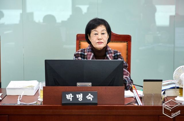 박명숙 의원, 도로 인프라 적기 구축과 현안 해결 강력 촉구
