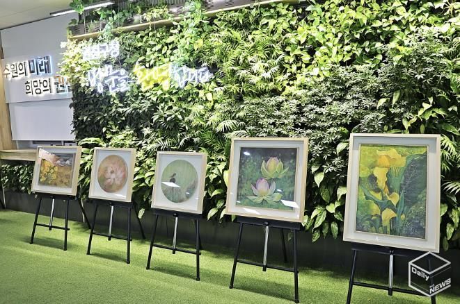 수원시 권선구청 갤러리에 피어난 자연, 최선희 작가 ‘자연을 품다’ 전시 개최